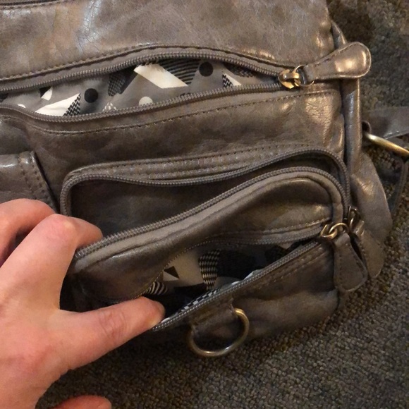 Grey Purse Crossbody with Y2K vibe Angel Barcelo - Picture 7 of 15